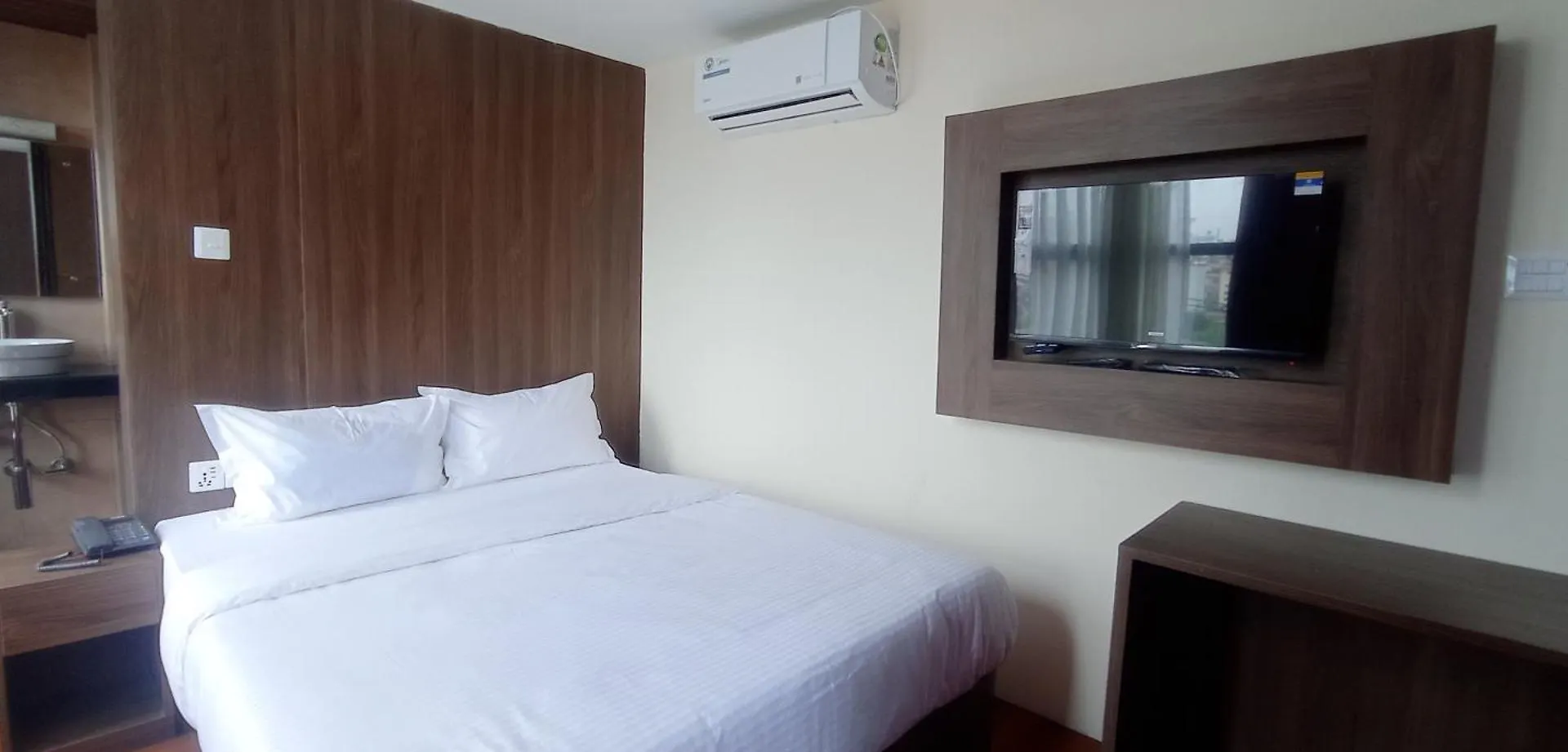 Hotel Aerolink Kathmandu 3*,